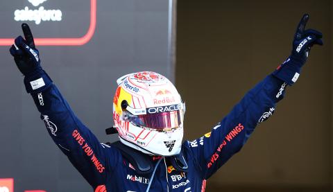 Verstappen breezes to victory as Red Bull clinch constructors’ title in Japan